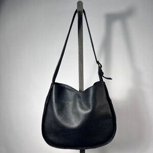 Tote Le Monde “London Bucket” Black Pebble Leather Shoulder Bag